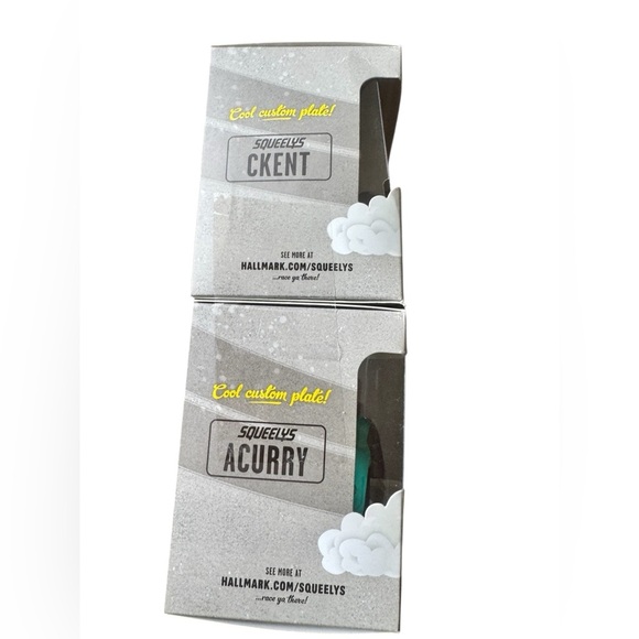 Hallmark Squeelys Series 1 #6 & # 2 Aquaman and Superman Collectible Figures - Picture 4 of 6